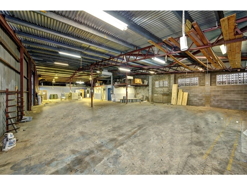 2 Agnes Street, Bundaberg North QLD 4670