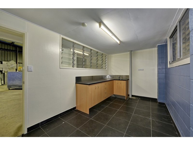 2 Agnes Street, Bundaberg North QLD 4670