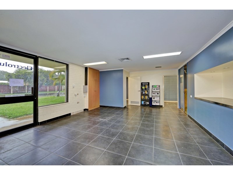 2 Agnes Street, Bundaberg North QLD 4670