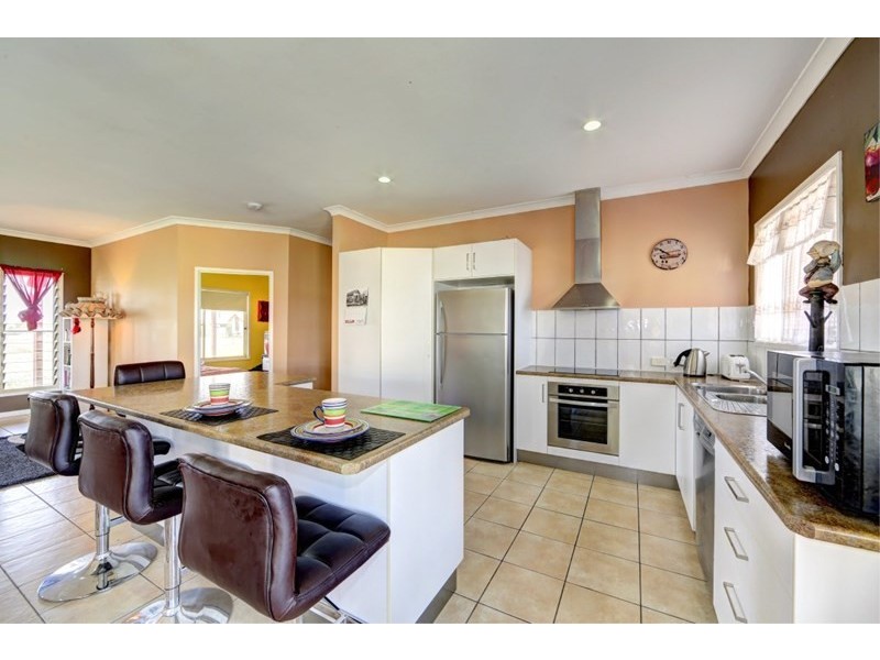 14 Bendidee Court, Branyan QLD 4670