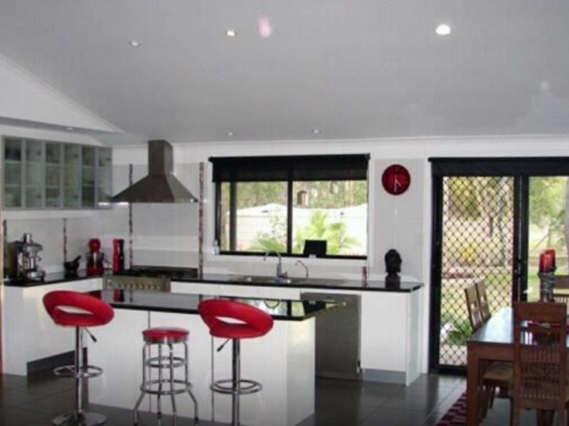 52 Tammy Road, Moore Park Beach QLD 4670