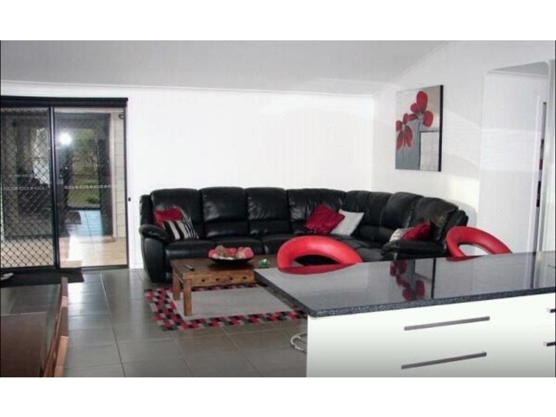 52 Tammy Road, Moore Park Beach QLD 4670