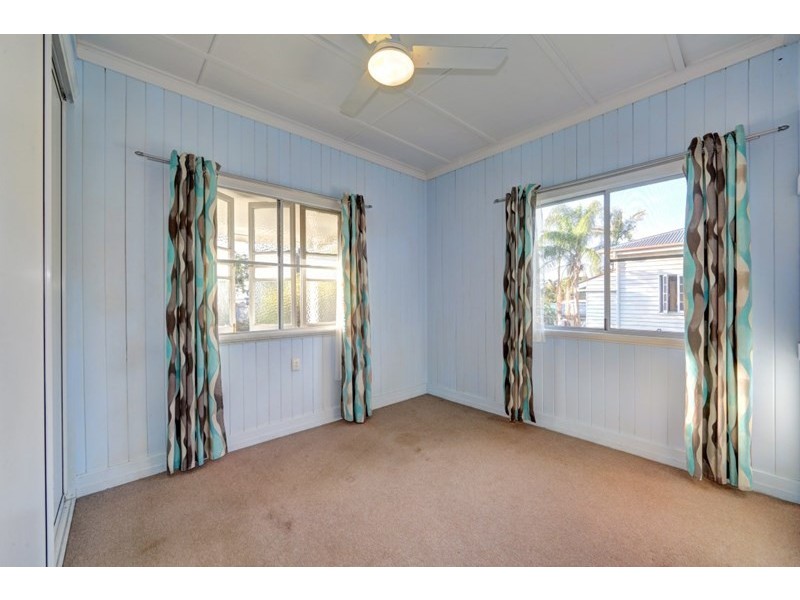 3 Bates Street, Svensson Heights QLD 4670
