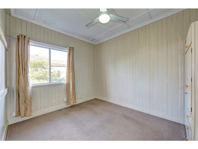 3 Bates Street, Svensson Heights QLD 4670