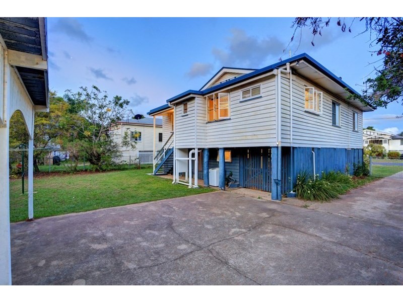 3 Bates Street, Svensson Heights QLD 4670