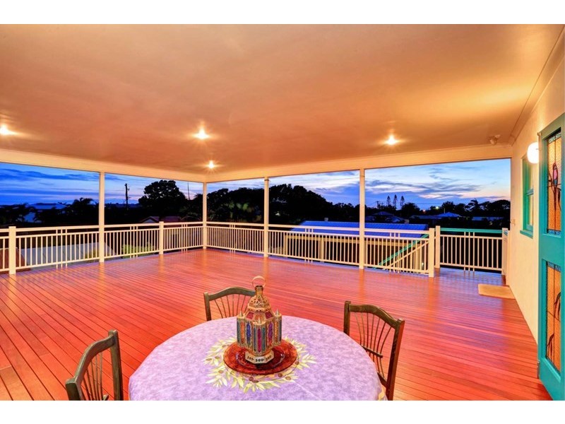 49 Hunter Street, Burnett Heads QLD 4670