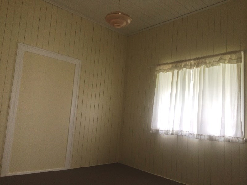 75 Crofton Street, Bundaberg West QLD 4670