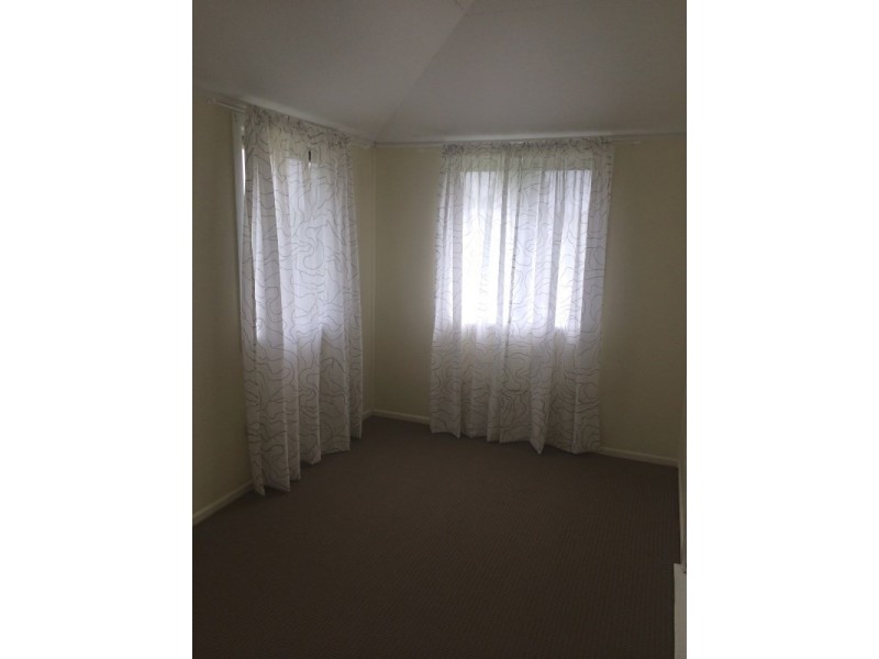 75 Crofton Street, Bundaberg West QLD 4670