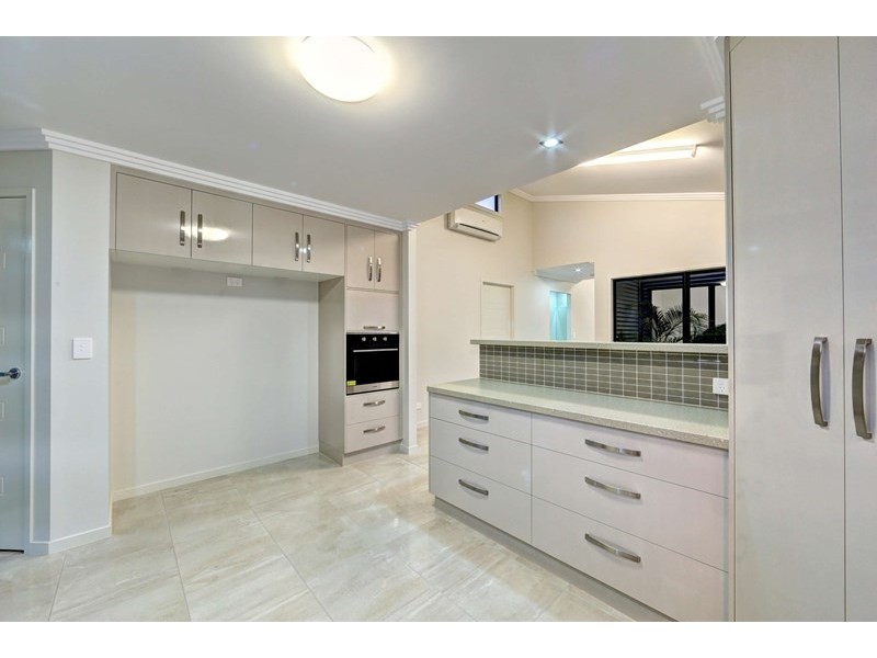 24 Avoca Street, Bundaberg West QLD 4670