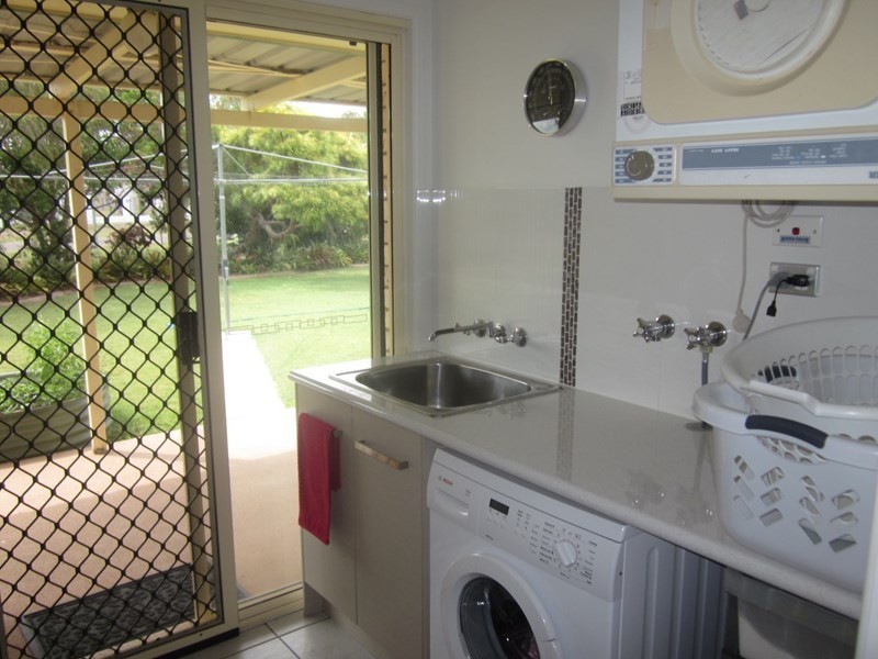 7 Belluna Crescent, Gooburrum QLD 4670