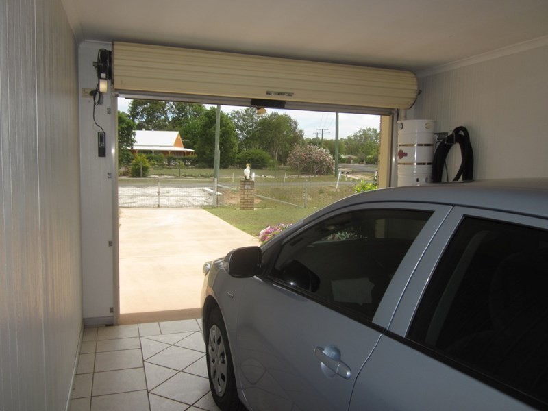 7 Belluna Crescent, Gooburrum QLD 4670