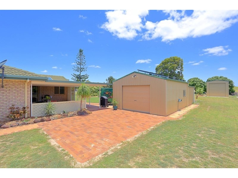 7 Belluna Crescent, Gooburrum QLD 4670