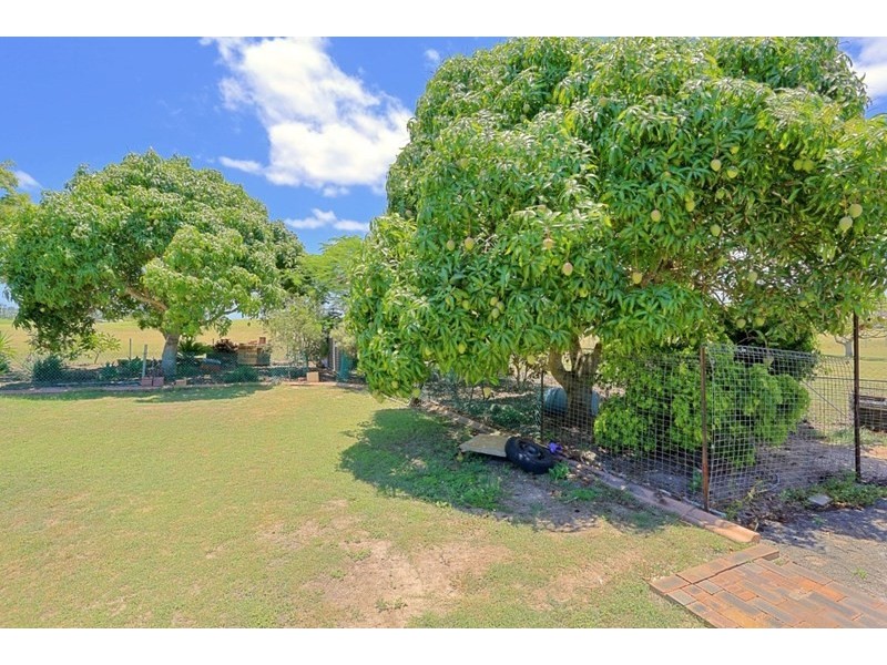 7 Belluna Crescent, Gooburrum QLD 4670