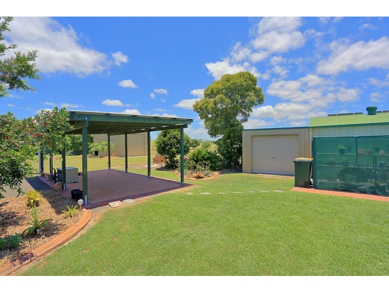 7 Belluna Crescent, Gooburrum QLD 4670
