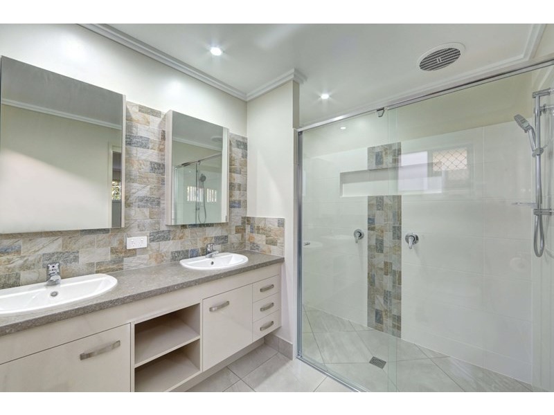 24 Avoca Street, Bundaberg West QLD 4670