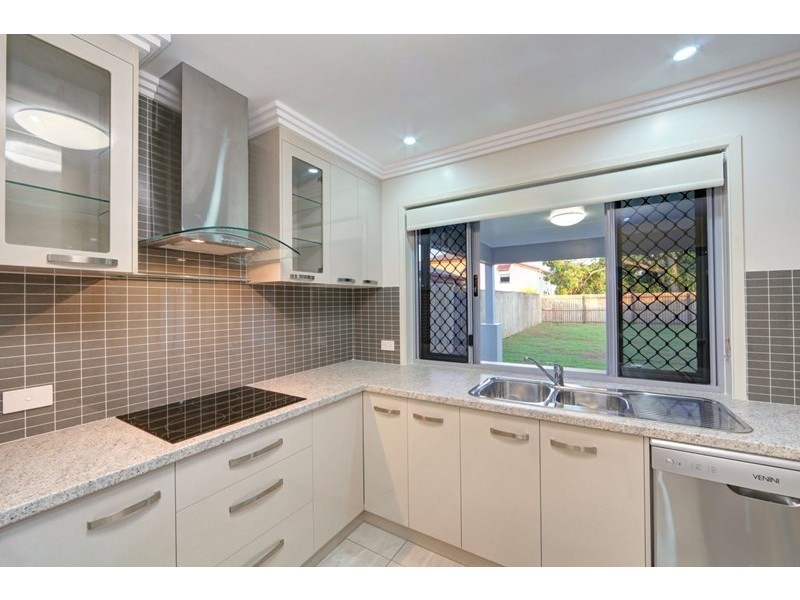 24 Avoca Street, Bundaberg West QLD 4670