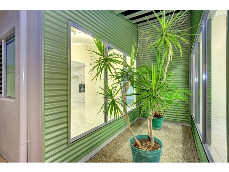 24 Avoca Street, Bundaberg West QLD 4670