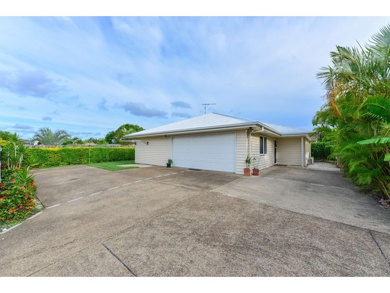 2/158 Byrne Street, Millbank QLD 4670