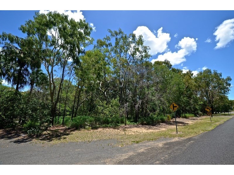 227 Sylvan Drive, Moore Park Beach QLD 4670