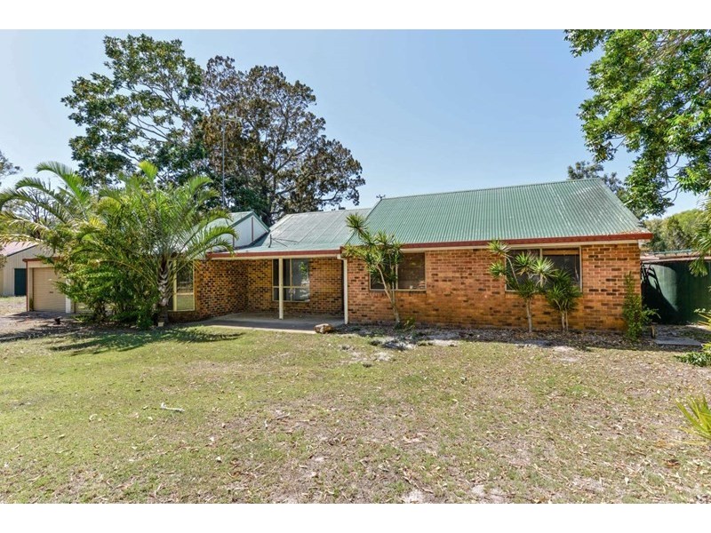 85 Davenport Drive, Coonarr QLD 4670