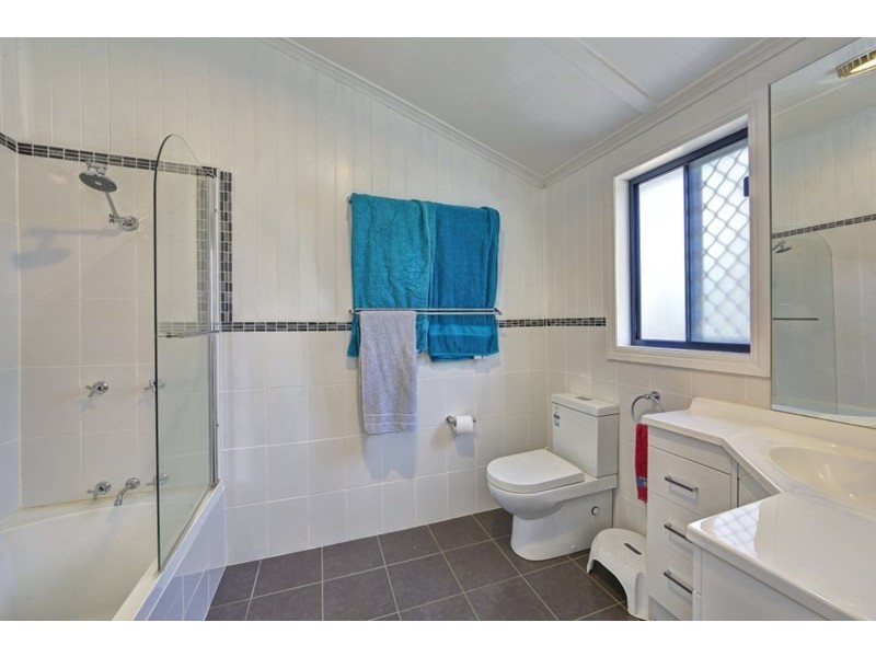 50 Pitt Street, Walkervale QLD 4670