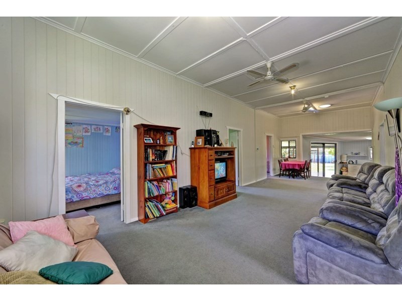 50 Pitt Street, Walkervale QLD 4670