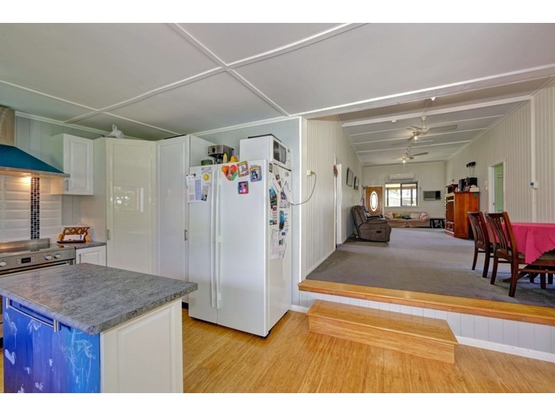 50 Pitt Street, Walkervale QLD 4670
