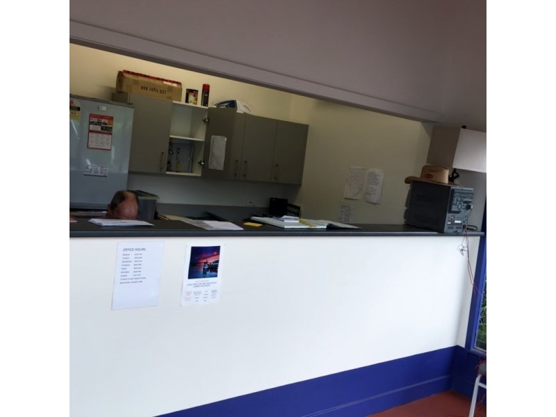 28696 Bruce Highway, Childers QLD 4660