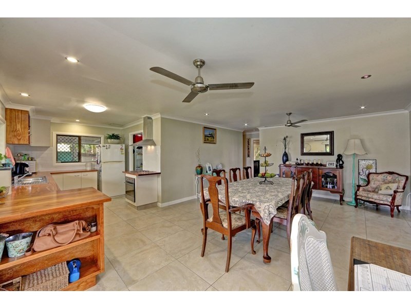 10 Witts Road, Meadowvale QLD 4670