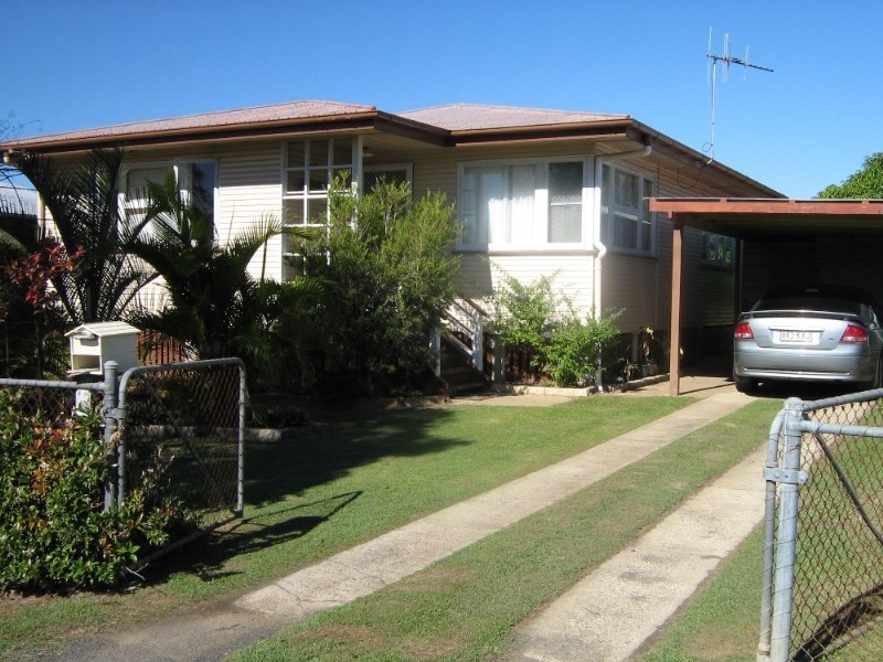 30 Johnston Street, Bundaberg QLD 4670
