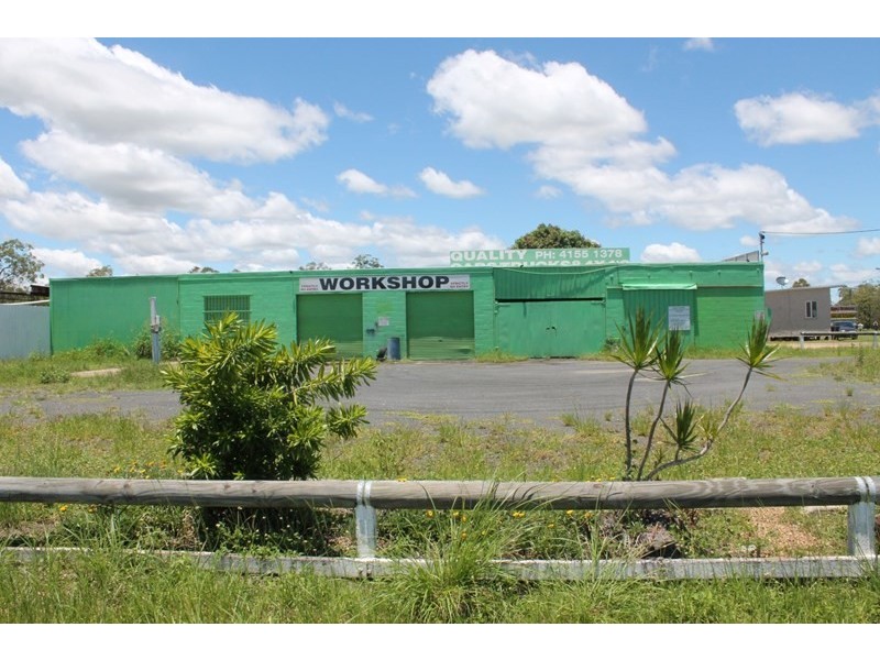 4 Childers Road, Kensington QLD 4670