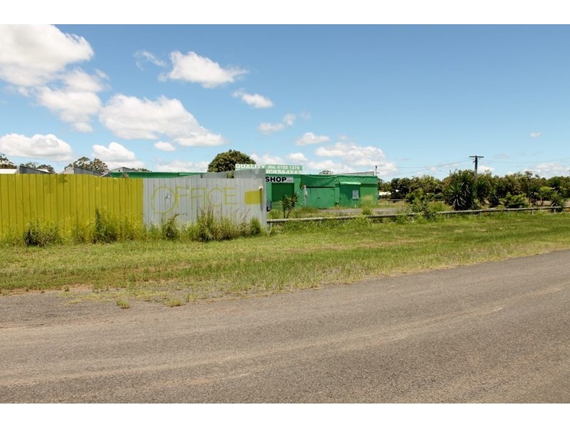 4 Childers Road, Kensington QLD 4670