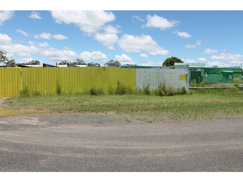 4 Childers Road, Kensington QLD 4670