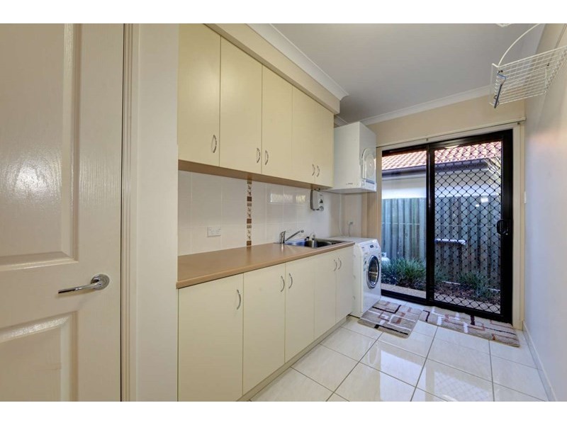 14 Serenity Drive, Kalkie QLD 4670