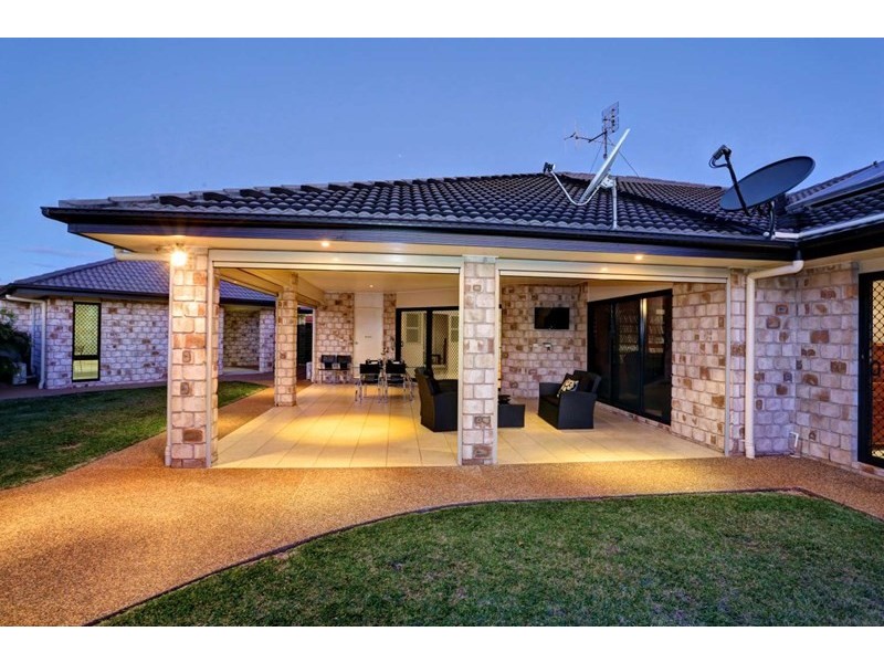 14 Serenity Drive, Kalkie QLD 4670