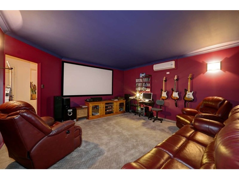 14 Serenity Drive, Kalkie QLD 4670