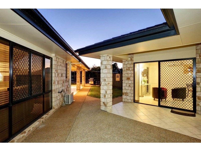 14 Serenity Drive, Kalkie QLD 4670