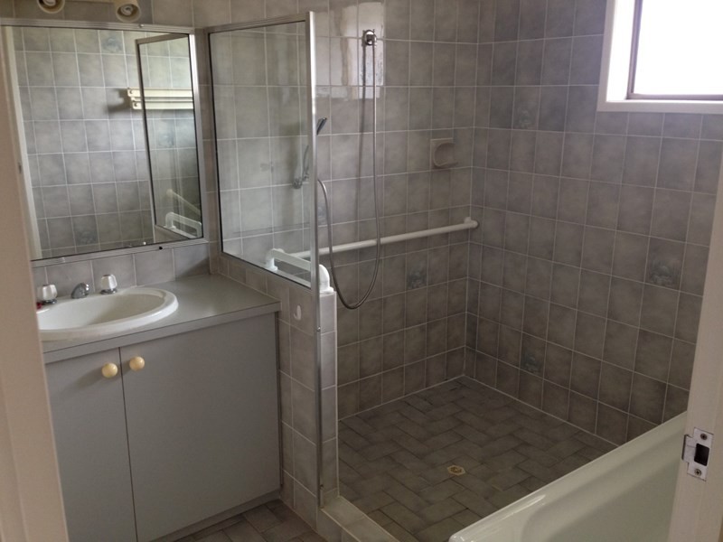 4 Smiths Road, Avoca QLD 4670