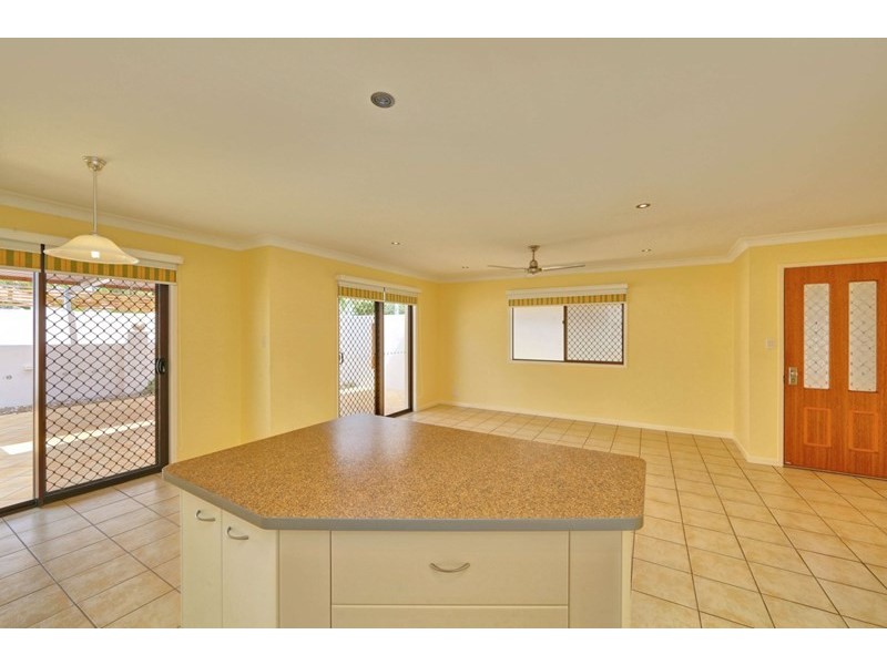 4 Trevors Road, Bargara QLD 4670