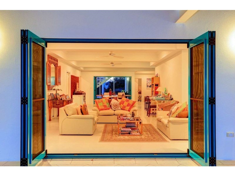 49 Hunter Street, Burnett Heads QLD 4670