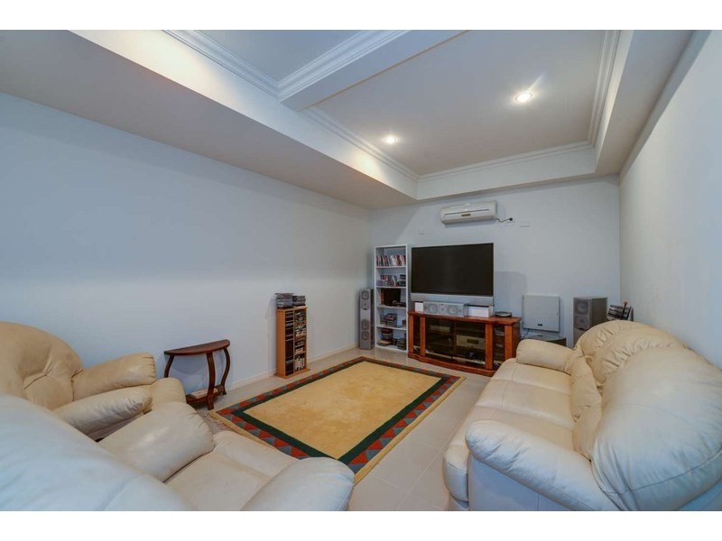 49 Hunter Street, Burnett Heads QLD 4670