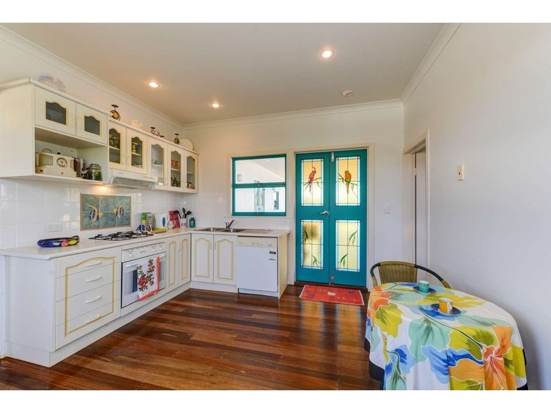 49 Hunter Street, Burnett Heads QLD 4670