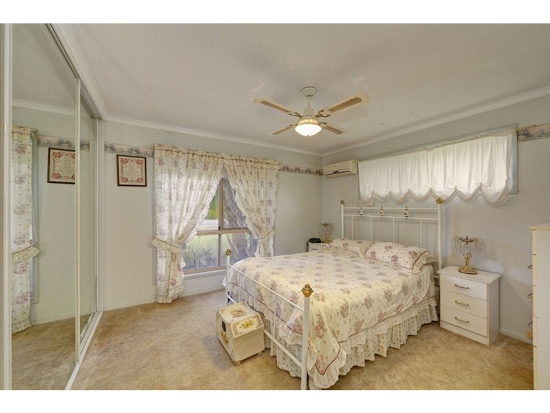 1 Pinto Avenue, Branyan QLD 4670