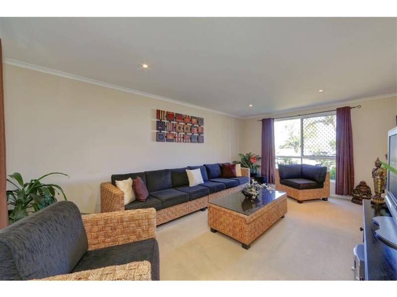 32 Sandhills Drive, Bargara QLD 4670