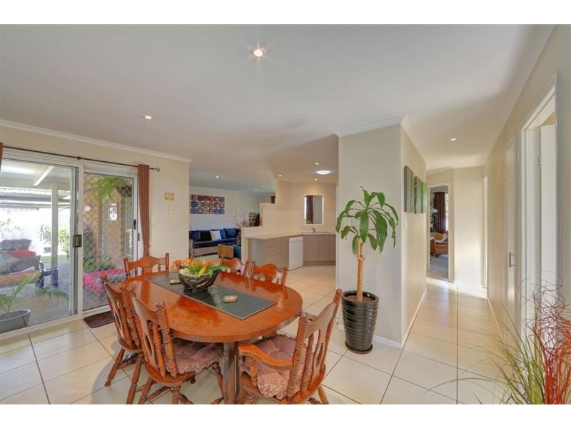 32 Sandhills Drive, Bargara QLD 4670