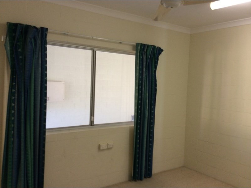 4/27 See Street, Bargara QLD 4670