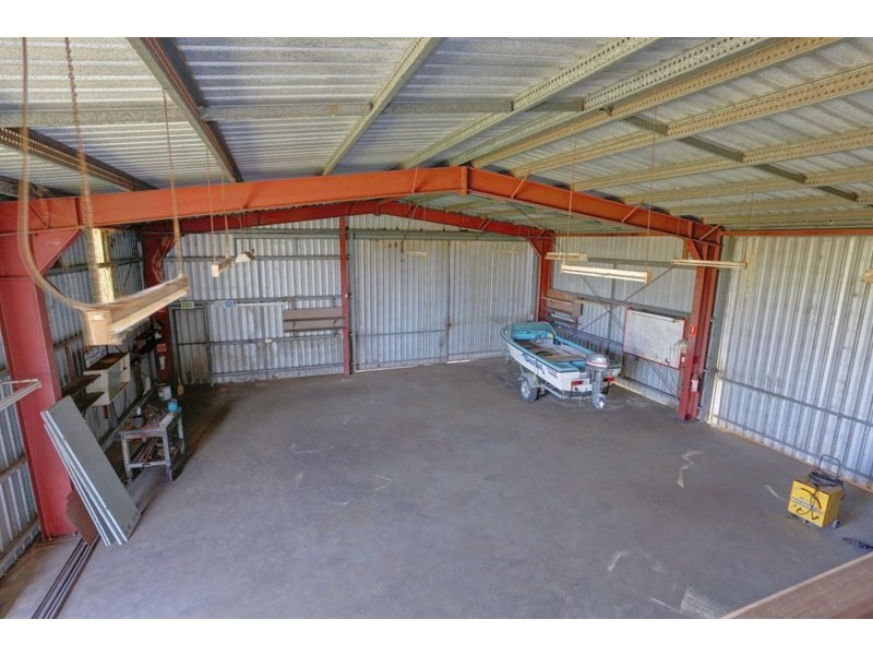 386 FE Walker Street, Ashfield QLD 4670