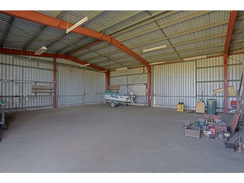 386 FE Walker Street, Ashfield QLD 4670