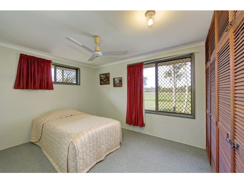 25 Low Street, Kensington QLD 4670