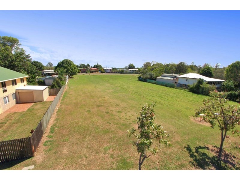 7 Powers Street, Burnett Heads QLD 4670